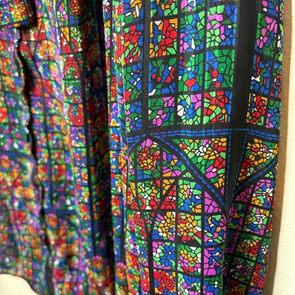 Vintage 1970s John's Girl Collectibles Stained Glass Pattern top Size 42 (L/XL) - Picture 3 of 7